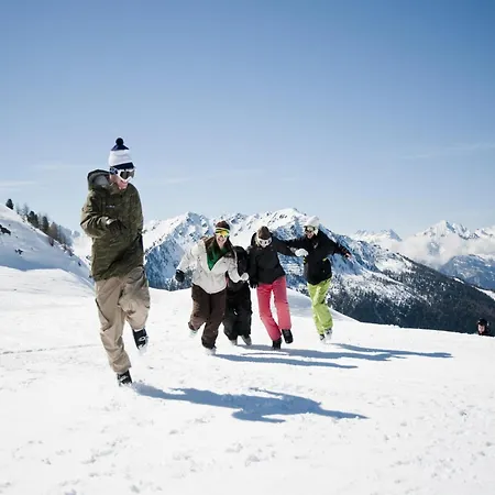 Friendly With Mountain Views شقة