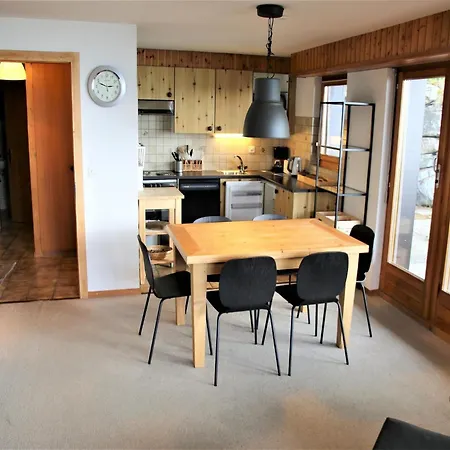 In Near Cable Car 아파트 베이소나츠